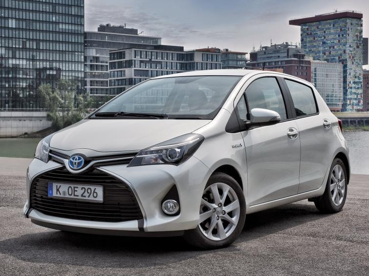 Toyota Yaris Hybrid - cena 63 900 zł / Fot. Toyota