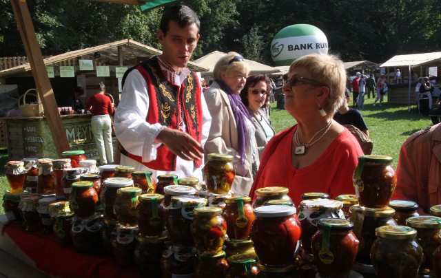 Dary Ziemi w Gdyni są co roku wielką atrakcją dla miłośników zdrowego jedzenia, wyrobów regionalnych, ogrodu, rękodzieła i folkloru.