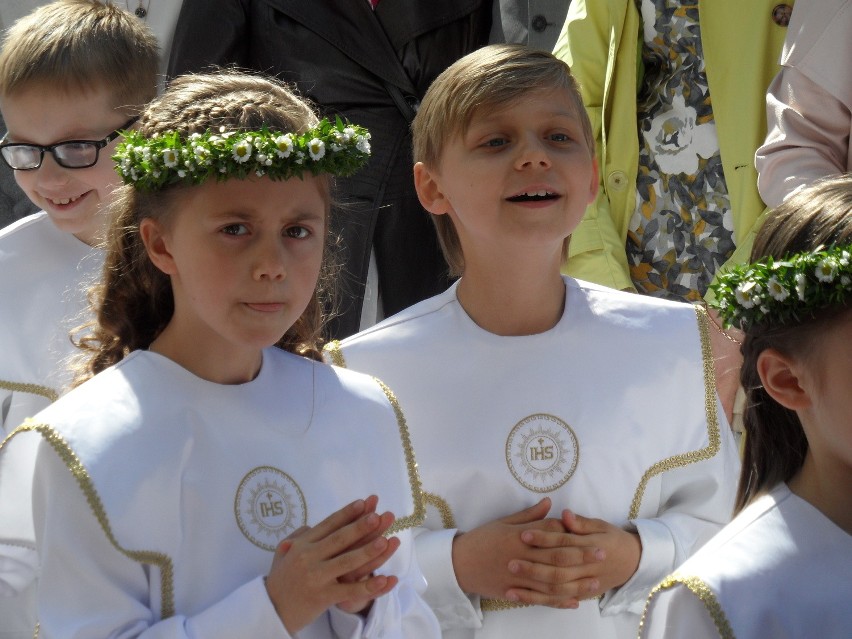 Pierwsza Komunia św. u św. Stanisława Kostki w Częstochowie