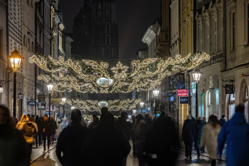Iluminacje rozbłysły na krakowskich ulicach