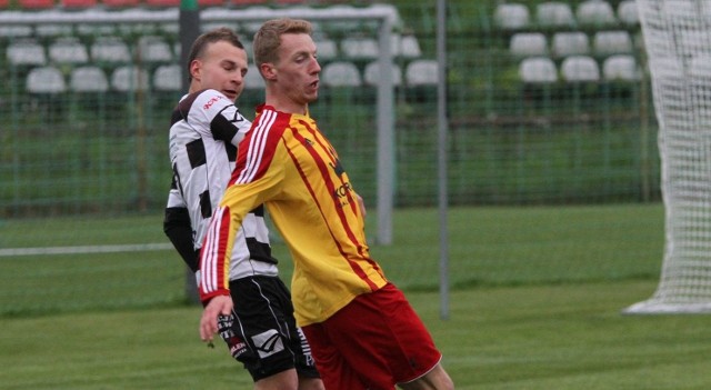 W kręgu zainteresowań Spartakusa Aureus jest Mateusz Janiec, były piłkarz Korony, ostatnio Zdroju Busko-Zdrój.