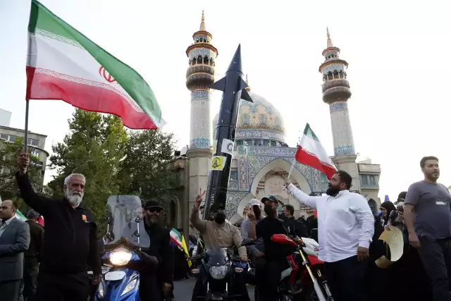 MSZ przestrzega przed wyjazdami do Iranu