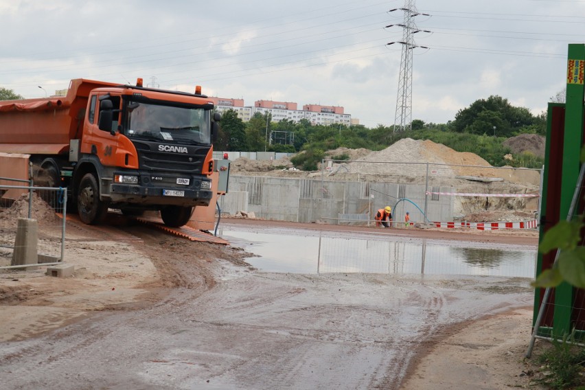 Tunel średnicowy w Łodzi. Podwykonawcy zaczęli dostawać zaległe pieniądze - budowa tunelu odwieszona