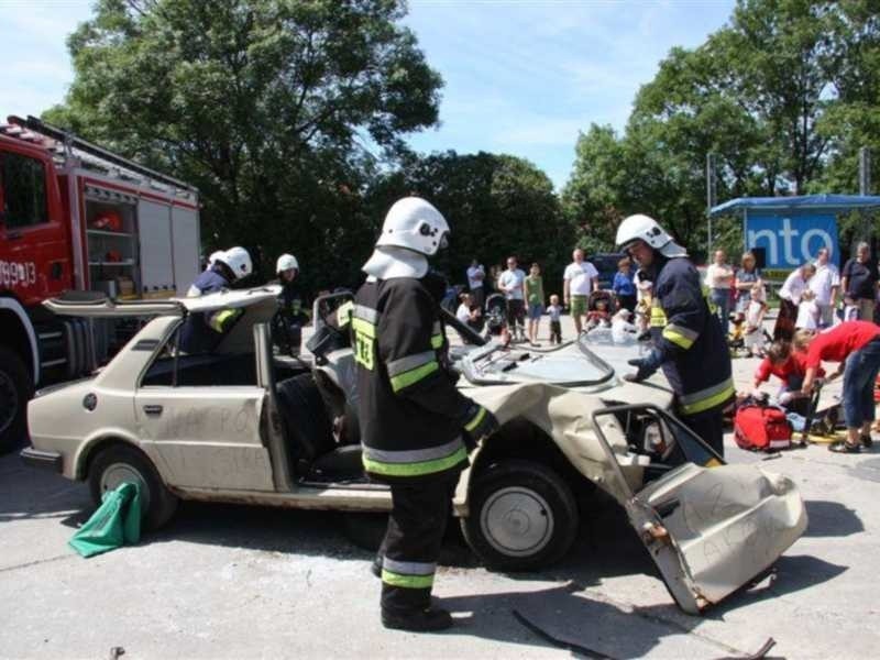 Pokazy pod Okrąglakiem