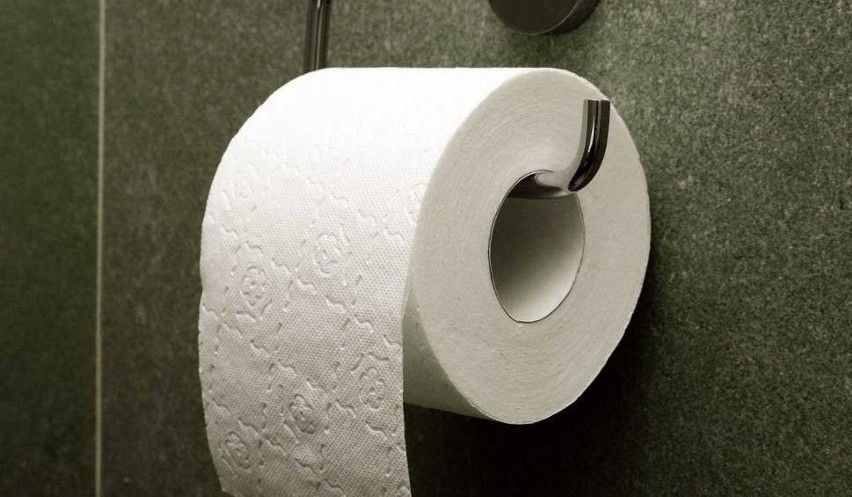 W 2019 roku o ok. 30 procent podrożał papier toaletowy. Ten...