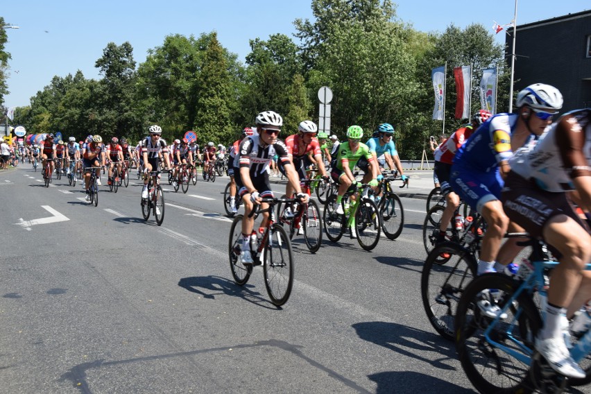 Tour de Pologne 2017 w Zawierciu. Kolarze już wystartowali ZDJĘCIA