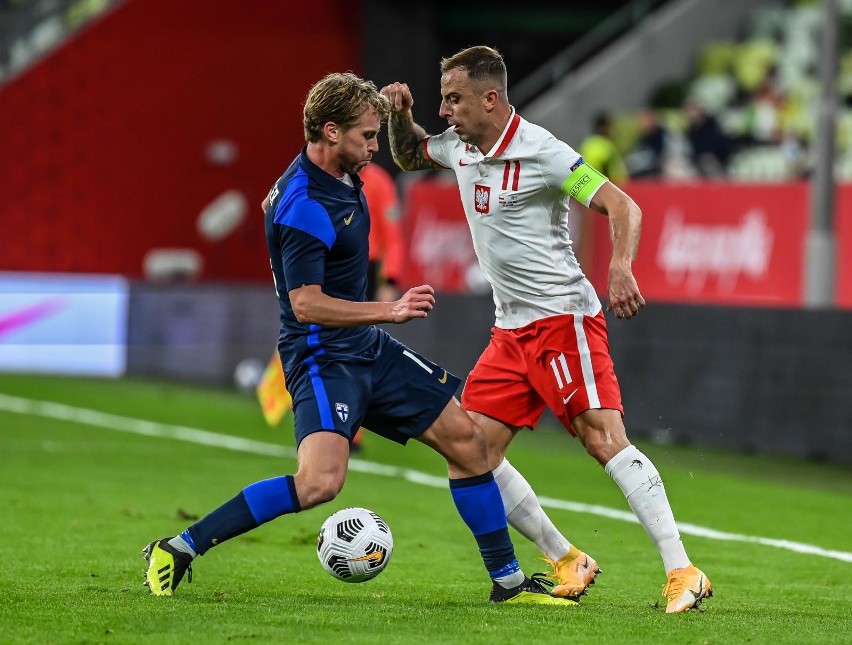 Polska - Finlandia 5:1. Zobacz gole na YouTube (WIDEO). Skrót meczu. Kamil Grosicki, Krzysztof Piątek i Arkadiusz Milik z golami. ZDJĘCIA