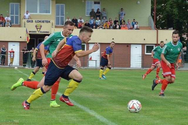 Łokietek Brześć Kujawski - Kujawianka Izbica Kujawska 1:3GOL 30 - Mariusz Kowalski 1:0, w zamieszaniu podbramkowym, z 3 metrów pod poprzeczkę GOL 34 - Piotr Gląba z karnego 1:1, faulowany Brzeziński GOL 49 - Piotr Gląba głową po zagraniu z wolnego Kuropatwińskiego 1:2 GOL 64 - Oleg Tabaka z 5 metrów 1:3, po zagraniu Gląby 