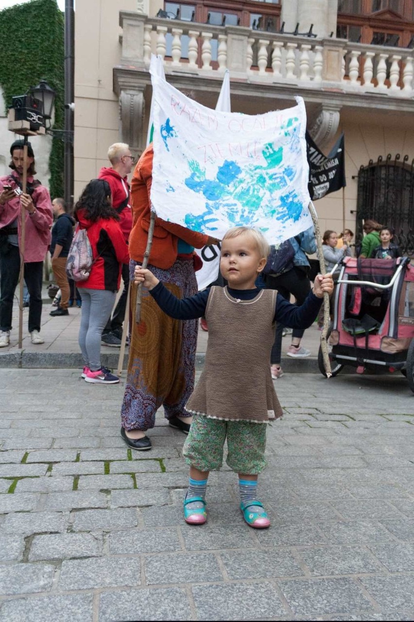 Kraków. Marsz dla Ziemi przeszedł przez miasto [ZDJĘCIA]