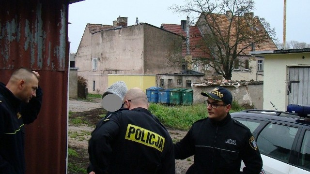 Straż Miejska w Karlinie zatrzymała trzech kłusowników