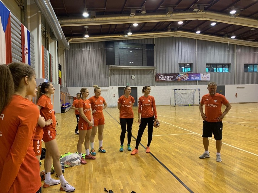Kielczanki trenują na zgrupowaniu reprezentacji Polski piłkarek ręcznych