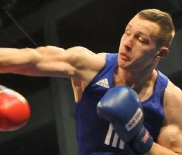 Brązowy medal wywalczył między innymi Bartłomiej Krasuski zawodnik Broni Radom w kategorii do 91 kg