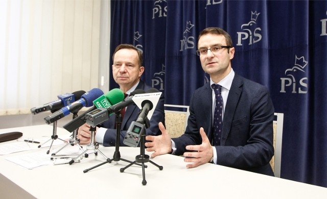 Władysław Ortyl i Tomasz Poręba, politycy PiS-u, przedstawili najważniejsze zadania, jakie będą realizowane na Podkarpaciu.