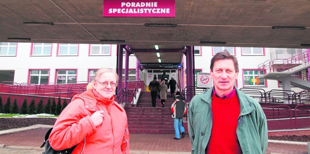 Grażyna Borkowska i Józef Majerczyk uważają, że właśnie w szpitalu powinna być dostępna nocna i świąteczna opieka zdrowotna.