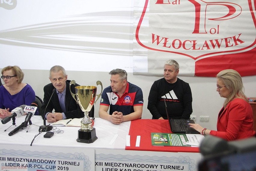 Losowanie grup przed turniejem Lider KarPol Cup Włocławek...