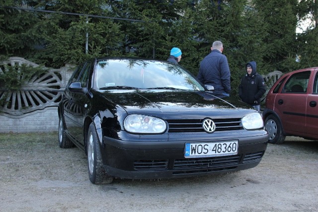 VW Golf, rok 1998. 1.6 benzyna+gaz, cena 4400 zł