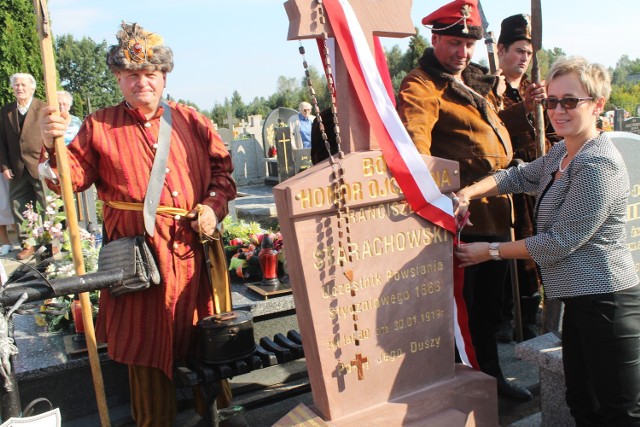 W Skarżysku Kościelnym odsłonięto odnowiony pomnik powstańca styczniowego, Franciszka Starachowskiego.