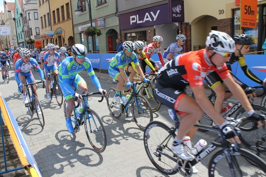 Jarmark na rynku i kolarski start [FOTO]