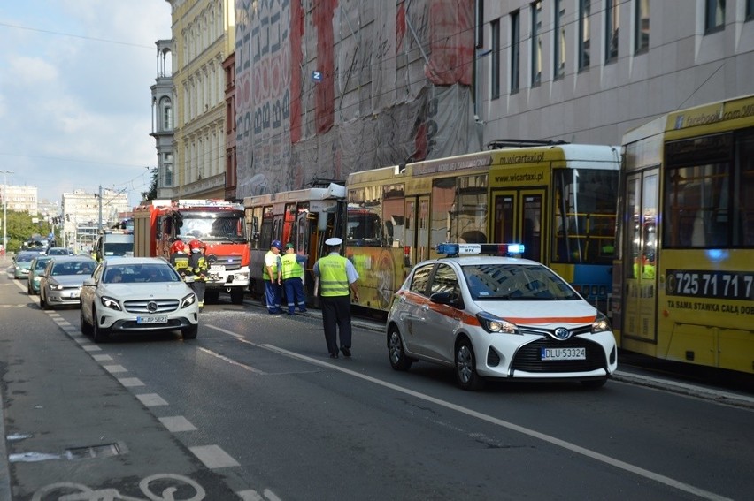 Zderzenie tramwajów w centrum. Ranna motornicza