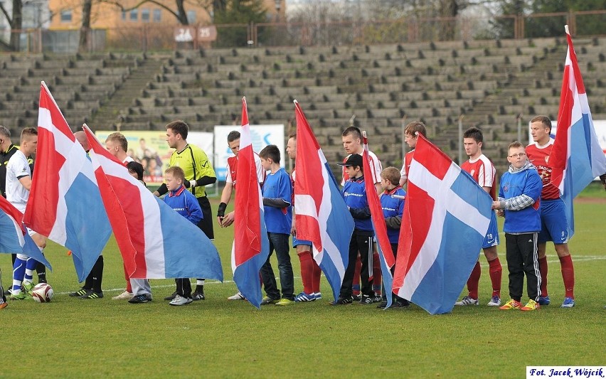 Piłkarskie wspominki. Finał Pucharu Polski KOZPN 2012: Gwardia Koszalin- Kotwica Kołobrzeg [ZDJĘCIA]