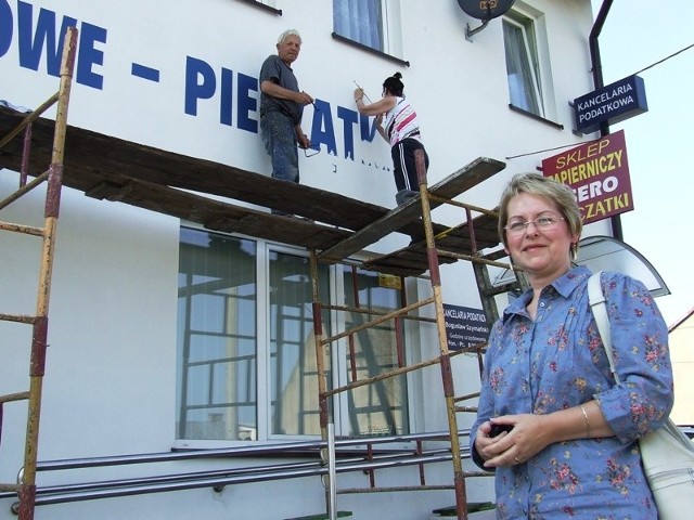 kończy właśnie stawianie nowego budynku firmy przy ul. Szkolnej