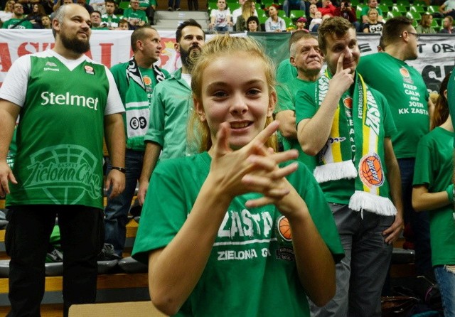 Znajdź siebie podczas meczu Stelmetu z Baskets Bonn