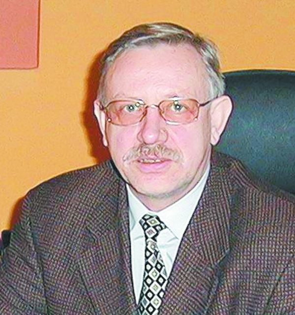 4. Antoni Jackiewicz, dyrektor Zakładu Gospodarki Komunalnej...