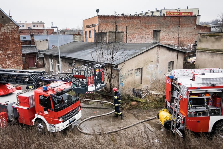 W pożarze domu jednorodzinnego przy ul. Grunwaldzkiej, który...