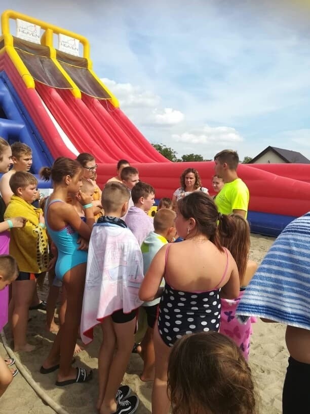Dzieci z Chodorążka w gminie Lipno pożegnały wakacje. Jest co wspominać [zdjęcia]