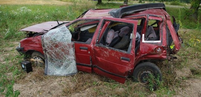 Tak wyglądał samochód po tym tragicznym wypadku.