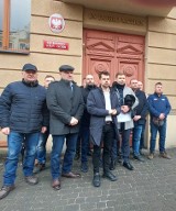 Działacze Agrounii przed lubelskim sądem. W grudniu okupowali urząd wojewódzki 