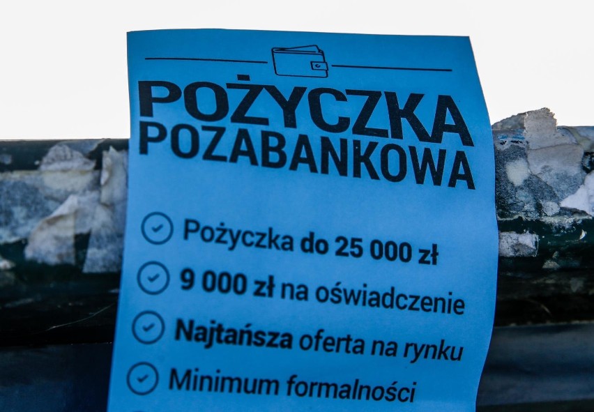 17 listopada ogólnopolskim dniem bez długów. Co drugi Polak spłaca kredyt