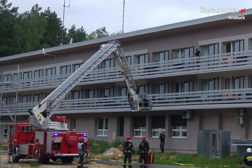 Podpalenie to element ćwiczeń na terenie OSSW w Kulach