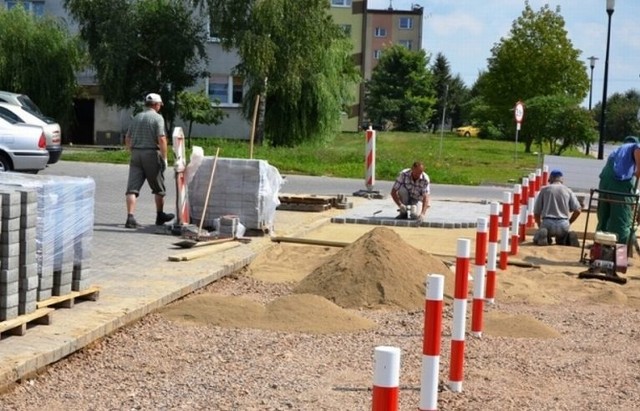 Prace przy ulicy Staszica mają zakończyć się do końca sierpnia.
