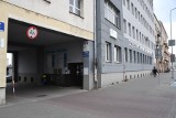 31 pracowników Powiatowego Centrum Usług Medycznych w Kielcach przebadanych na obecność koronawirusa jest zdrowych. Reszta czeka na wyniki
