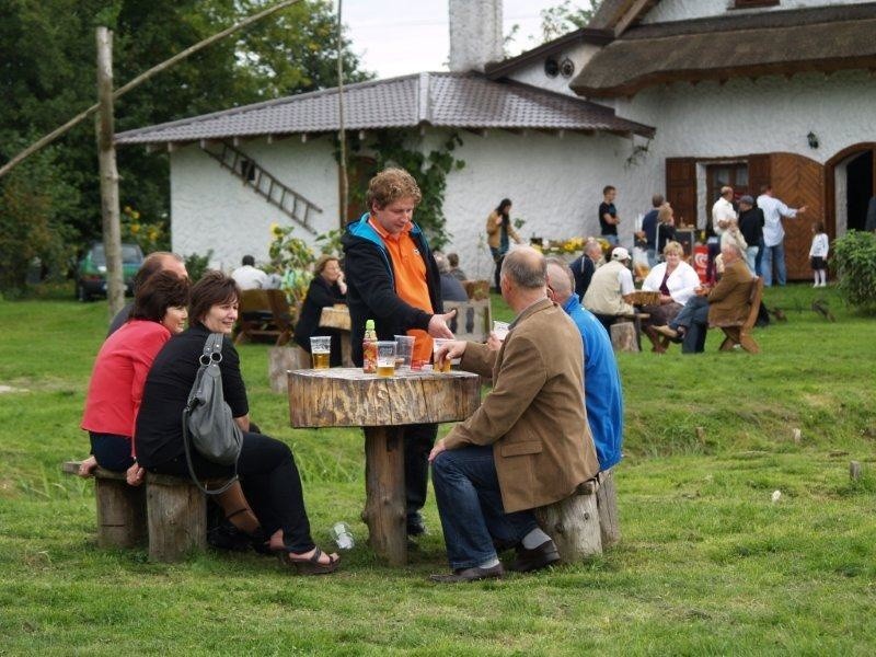 Babie lato w gospodzie "Pod Jemiołami"