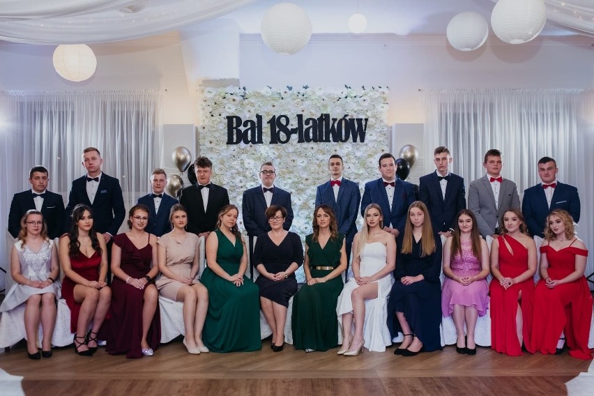 Bal 18-latków w Zespole Szkół Zawodowych w Oleśnie