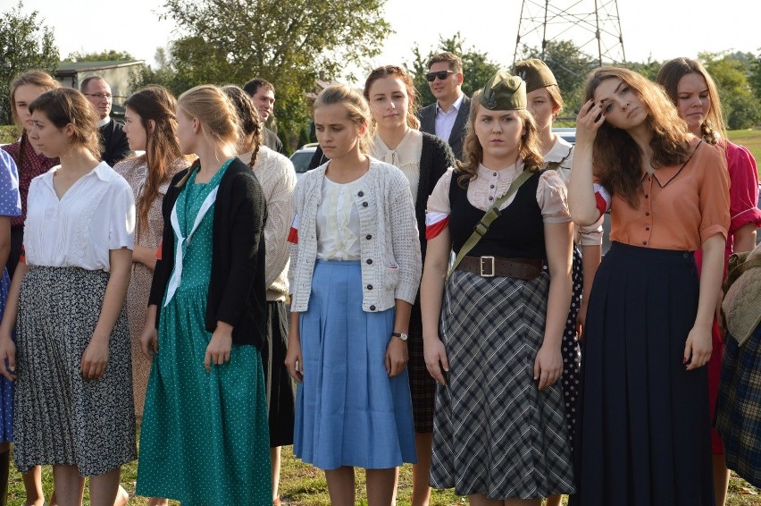 Rondo na os. Piastów zyskało nazwę Batalionu Zośka [FOTO]