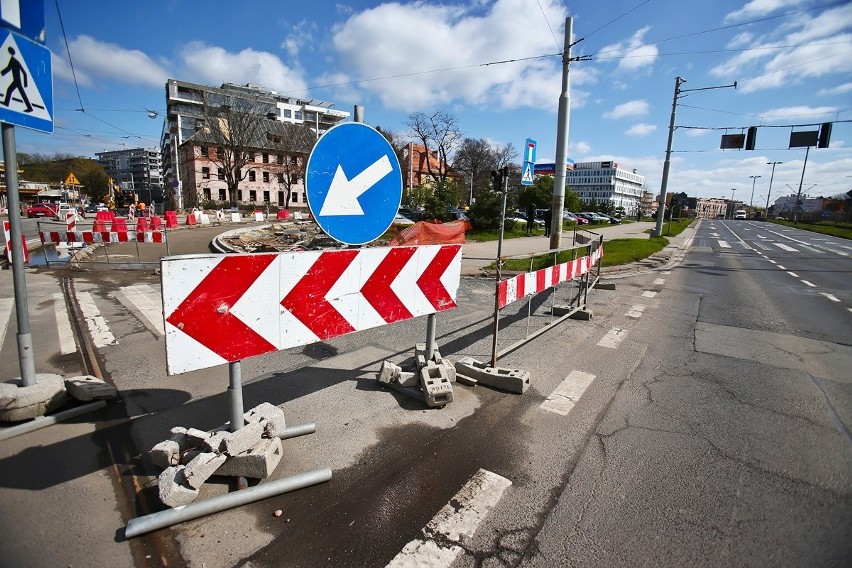 Duże zmiany w komunikacji miejskiej i samochodowej od soboty we Wrocławiu