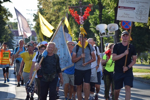 Najdłuższa polska pielgrzymka piesza na Jasną Górę dotarła do Sieradza
