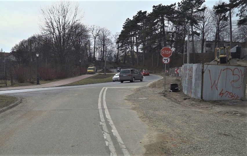 Stary Sącz. Trwa budowa dworca autobusowego i parkingu park & ride [ZDJĘCIA]