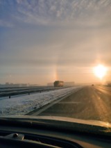 Mroźna tęcza nad autostradą A4 w okolicach Rzeszowa [ZDJĘCIA INTERNAUTKI]