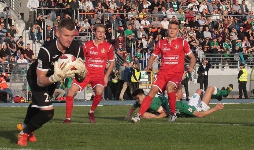 Błękitni - Widzew 0:0. To ostatni mecz Mroczkowskiego. Czas na zmiany w Widzewie!