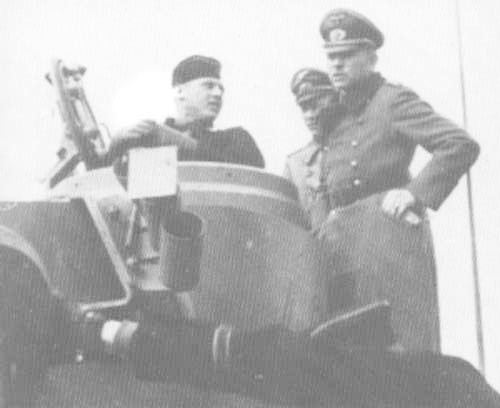 Część 4. armii niemieckiej &#8211; w tym XIX Korpus Pancerny gen. Hansa Guderiana (na zdjęciu z prawej) &#8211; miała po przełamaniu linii Narwi posuwać się w ogólnym kierunku na Brześć.