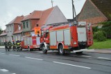 Tragiczny pożar domu w Warszkowie. Ogień gasiło 9 zastępów straży pożarnej. Nie żyje 49-letni mężczyzna [zdjęcia]