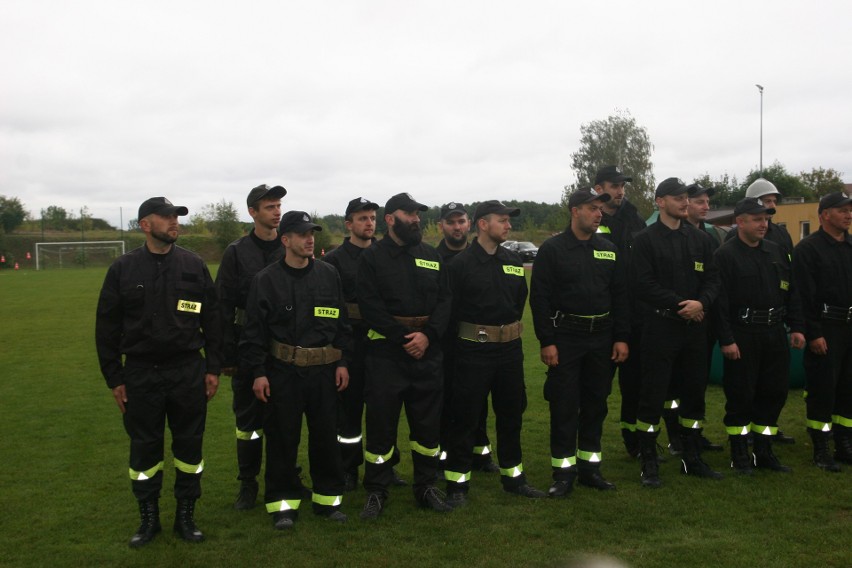 Wąsewo. Gminne zawody sportowo-pożarnicze. W rywalizacji wzięło udział 7 drużyn OSP. Zdjęcia. 19.09.2021
