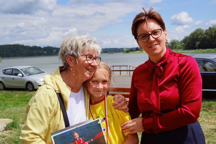 Zakończyła się "Letnia szkółka kajakarska" nad Zalewem Brodzkim. Były wyścigi i kajak polo