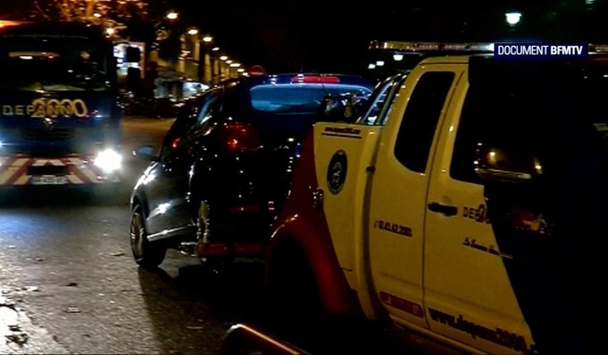 Zamachy w Paryżu. Policja znalazła auto, którym poruszali się terroryści