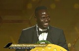 Sadio Mane Piłkarzem Afryki 2022. Były senegalski skrzydłowy Liverpoolu, który trafił do Bayernu Monachium odebrał nagrodę w stolicy Maroka