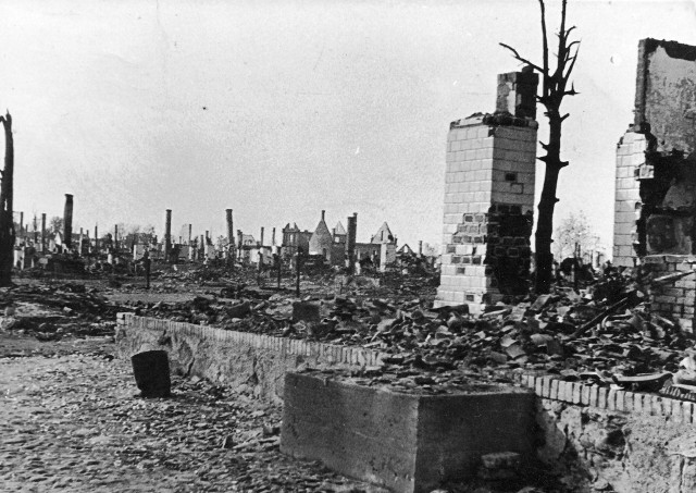 Warszawa i jej okolice były kompletnie zniszczone po II wojnie światowej